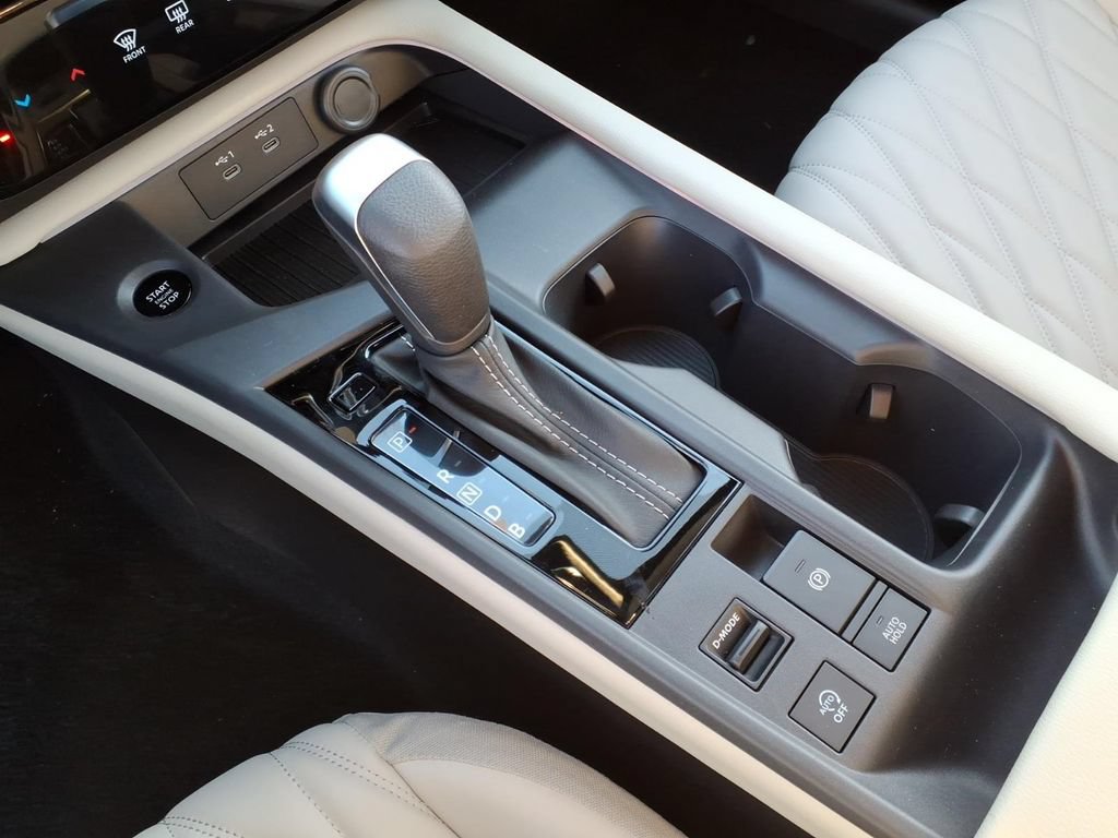 New 2026 Nissan Sentra SL w/ Floor Mat Package FWD image 14