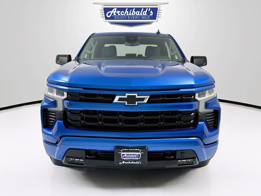 Used 2024 Chevrolet Silverado 1500 RST AWD/4WD image 2