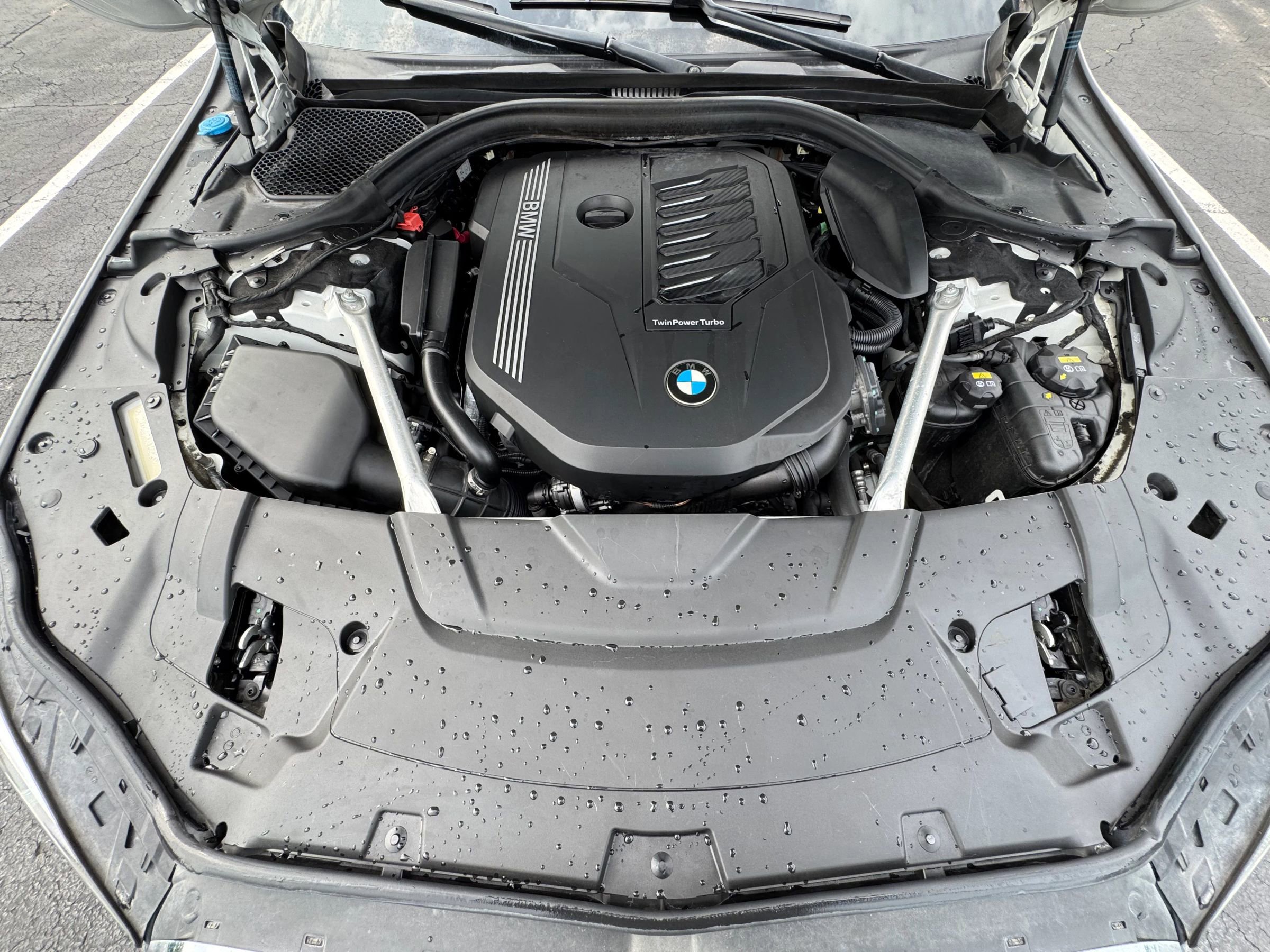 Used 2020 BMW 740i image 10