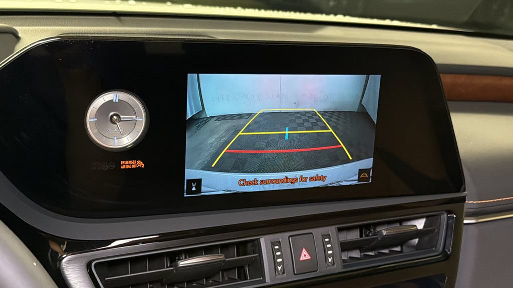 Certified 2024 Lexus ES 350 w/ Premium Package FWD image 26