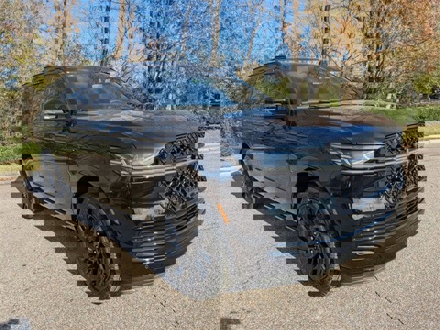 New 2025 Lincoln Navigator Reserve w/ Jet Appearance Package image 4