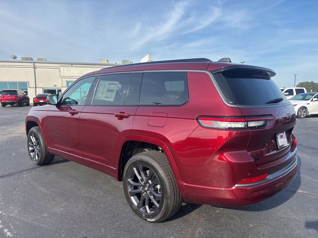 New 2026 Jeep Grand Cherokee L Limited AWD/4WD image 3