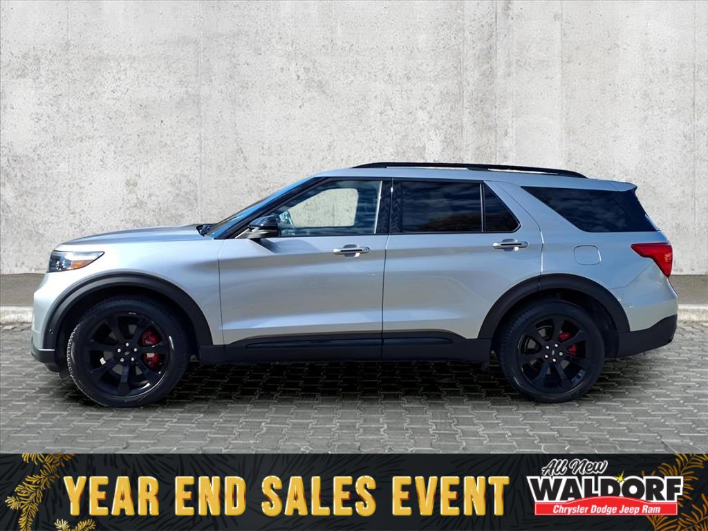 Used 2020 Ford Explorer ST w/ ST Street Pack image 6