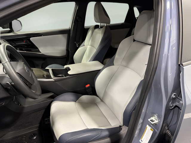 Certified 2023 Subaru Solterra AWD image 12