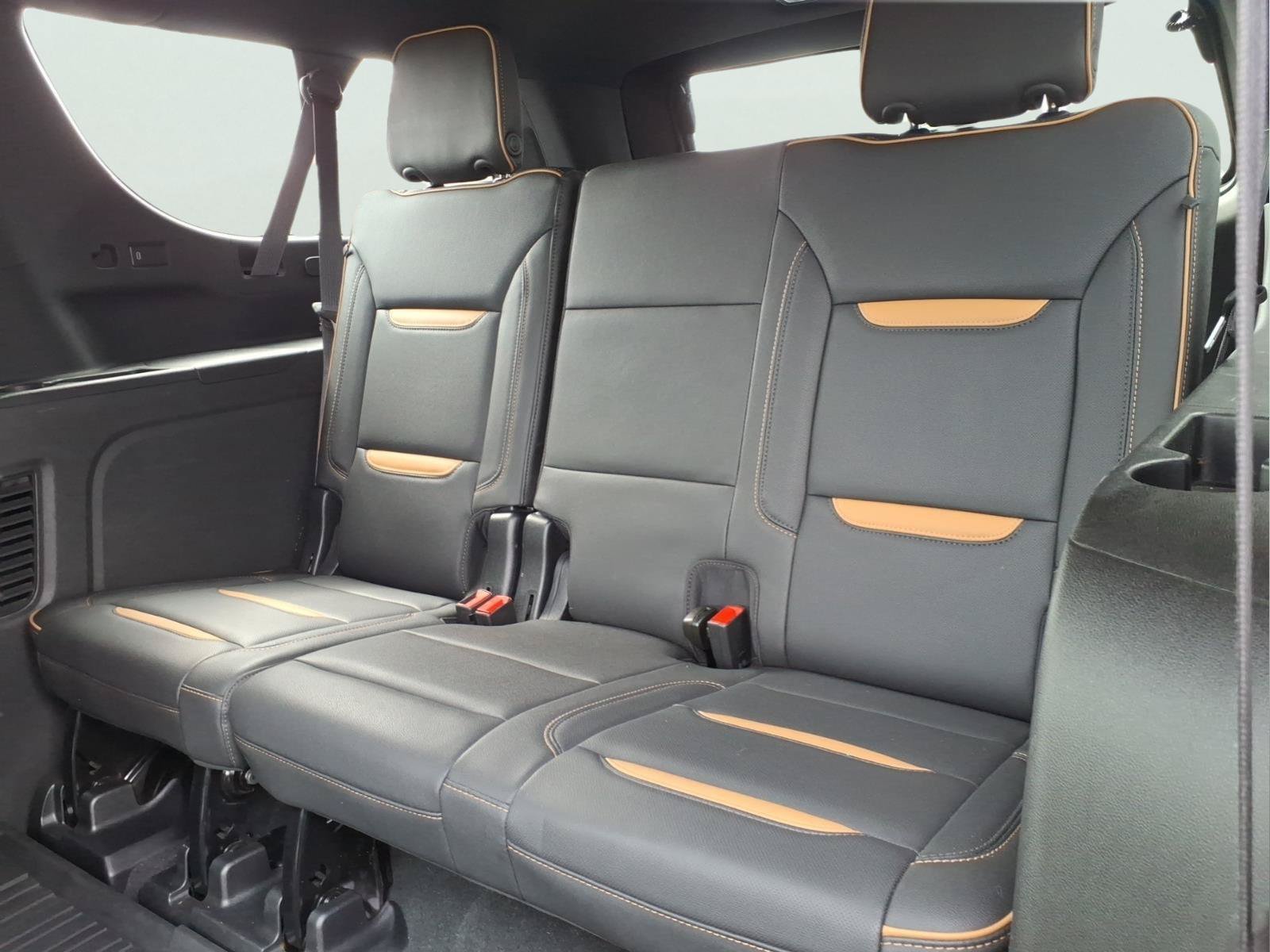 Certified 2022 GMC Yukon XL AT4 w/ Max Trailering Package AWD/4WD image 9