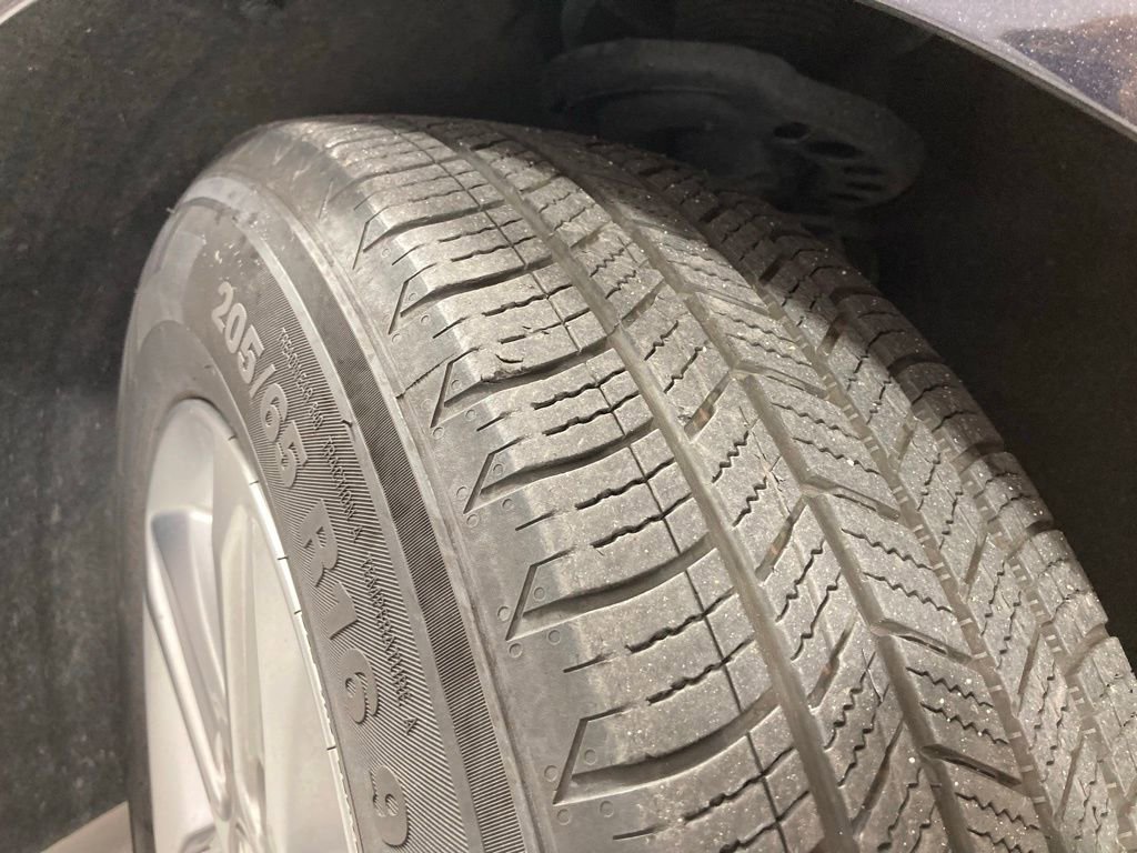 Used 2023 Chevrolet Malibu LT image 24