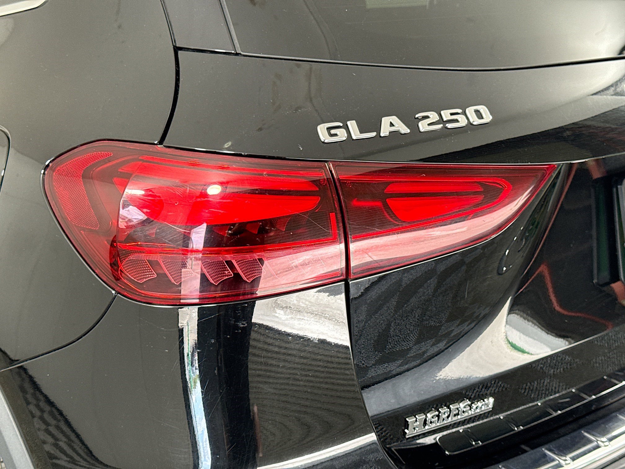 Used 2025 Mercedes-Benz GLA 250 image 36