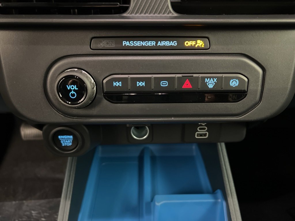 New 2025 Ford Maverick XLT w/ XLT Luxury Package image 14