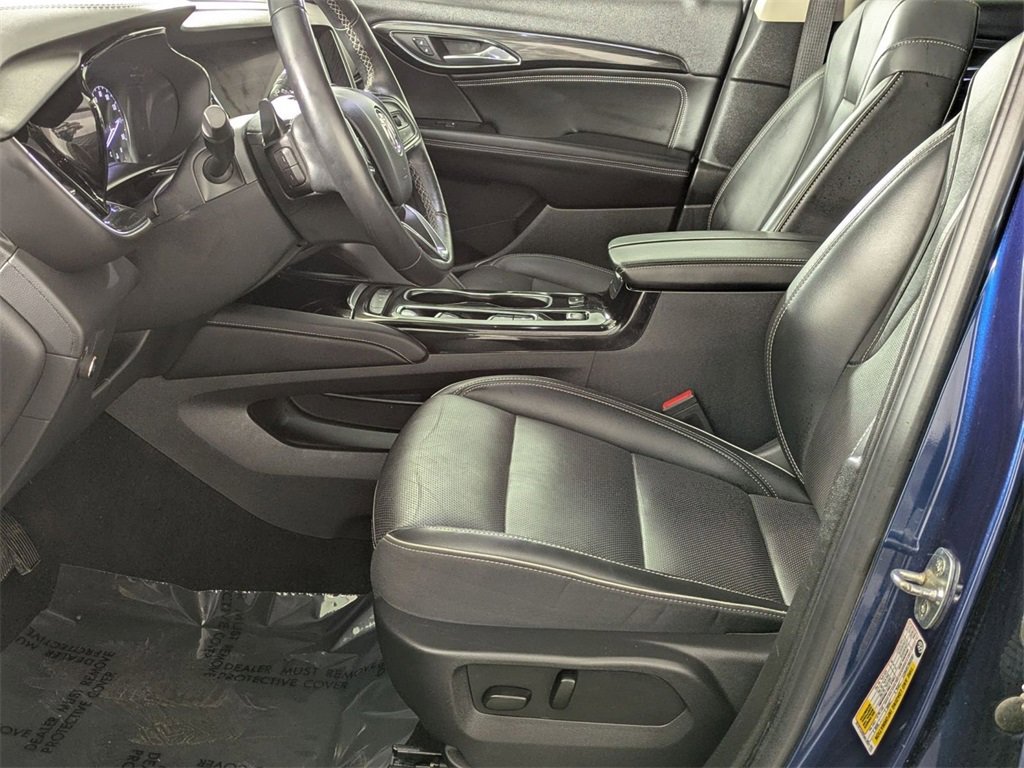 Used 2023 Buick Envision Essence image 12