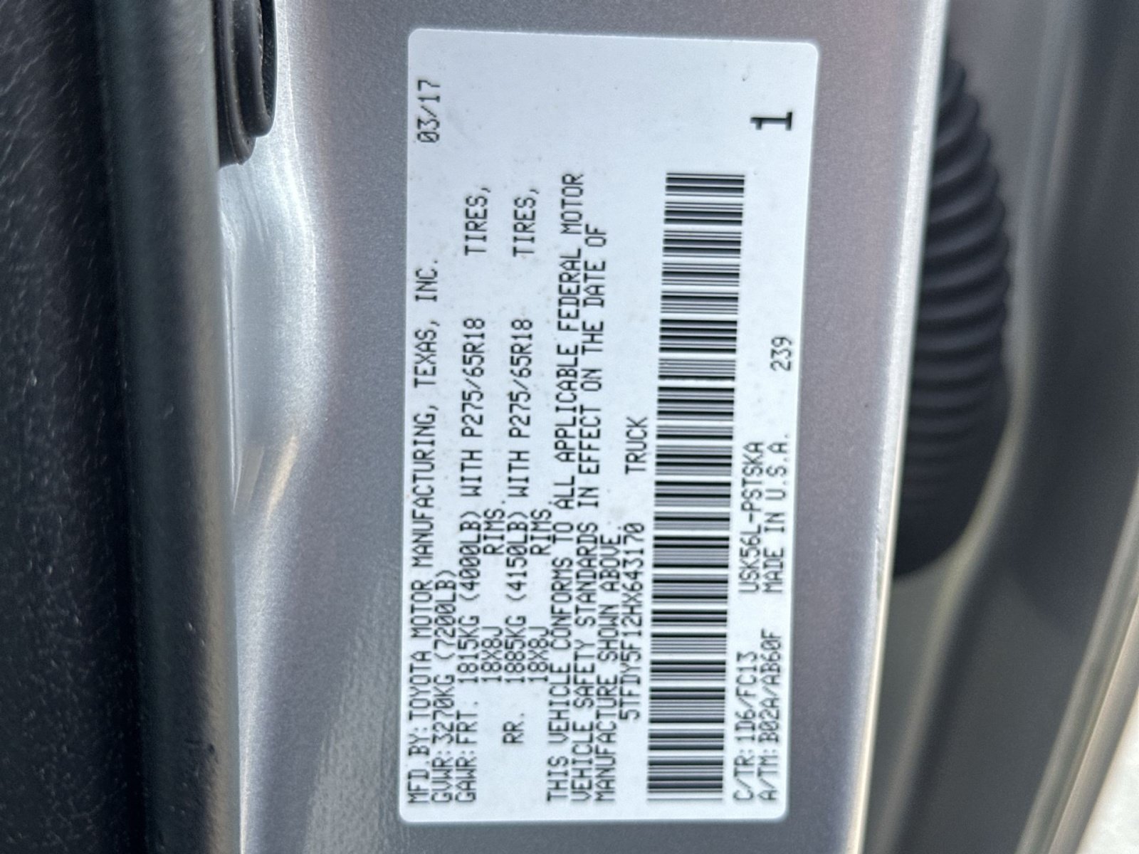 Used 2017 Toyota Tundra SR5 w/ SR5 Upgrade Package AWD/4WD image 35