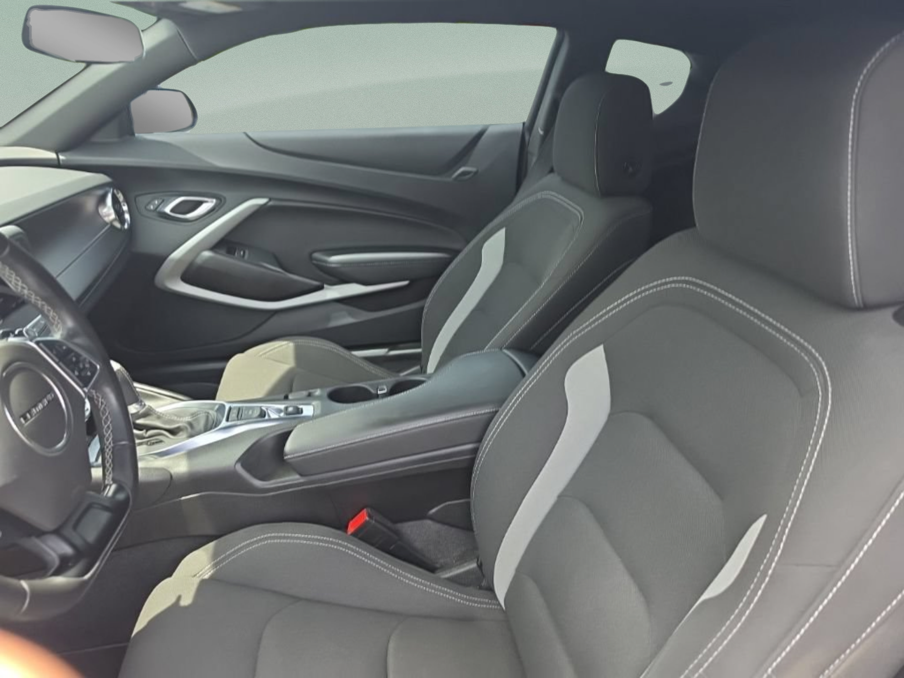 Used 2021 Chevrolet Camaro LT RWD image 20