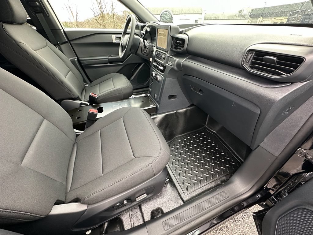 New 2025 Ford Explorer 4WD Police Interceptor image 18