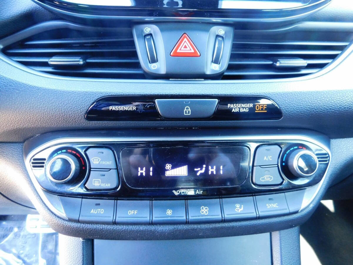 Used 2019 Hyundai Elantra GT N Line image 14