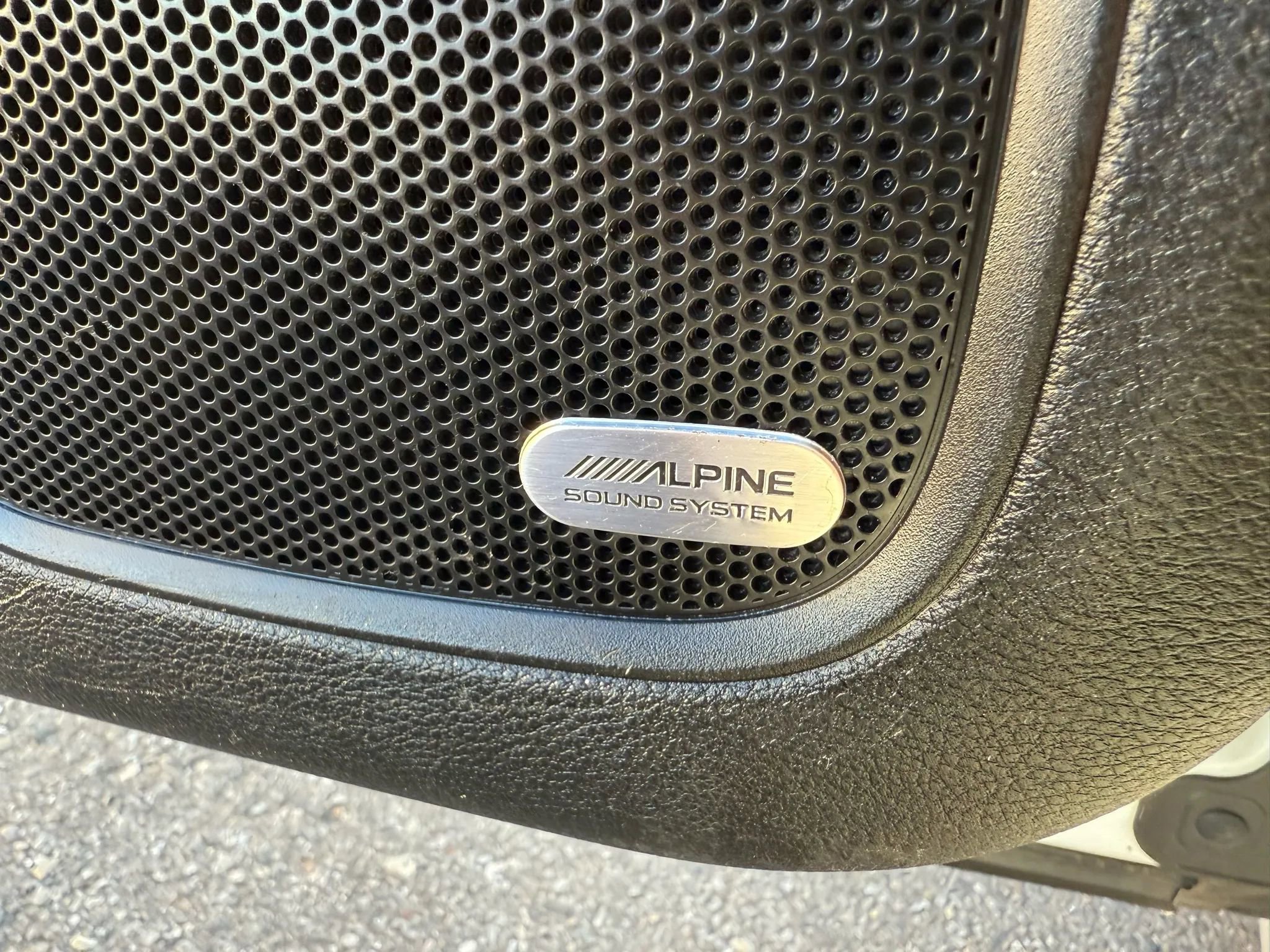 Used 2015 Chrysler 200 S w/ Navigation & Sound Group I image 21