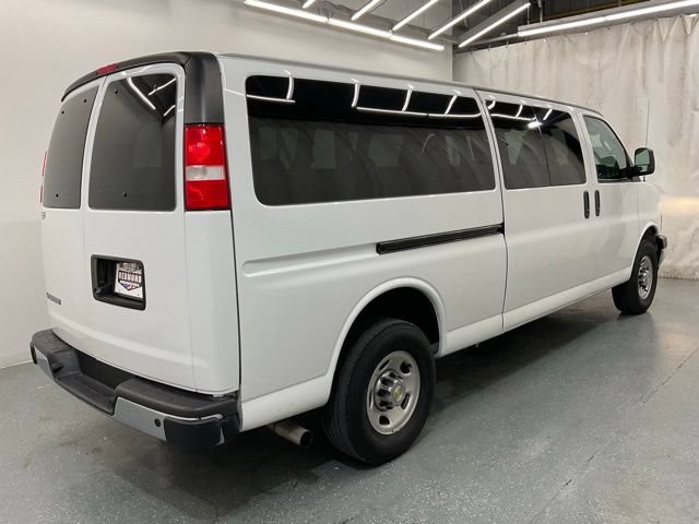 Used 2024 Chevrolet Express 3500 LT w/ LT Preferred Equipment Group RWD image 7