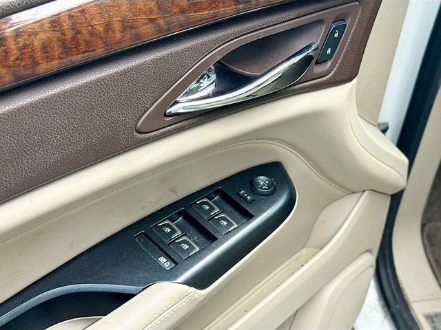 Used 2014 Cadillac SRX Luxury FWD image 15