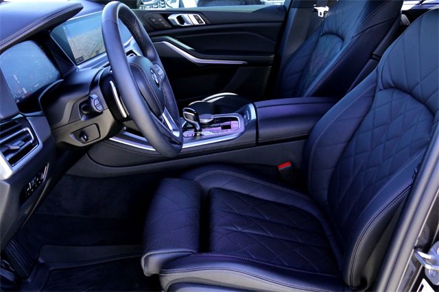Used 2023 BMW X5 xDrive40i w/ Luxury Seating Package image 10