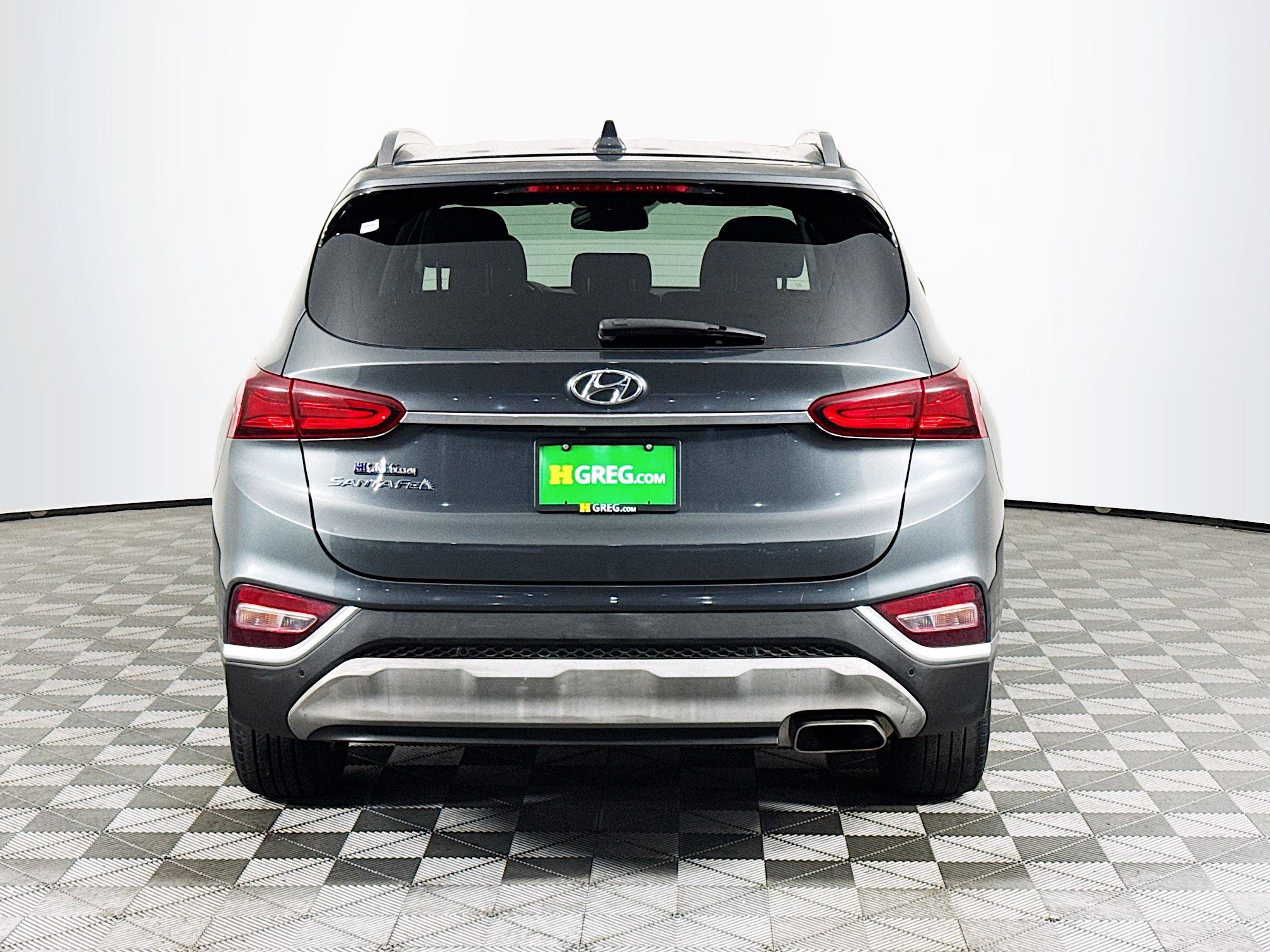 Used 2019 Hyundai Santa Fe SEL w/ Cargo Package FWD image 7