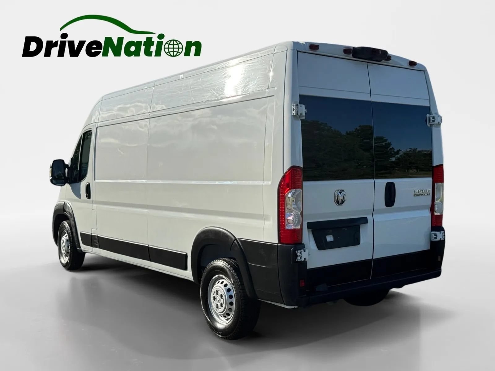 Used 2023 RAM ProMaster 2500 FWD image 7