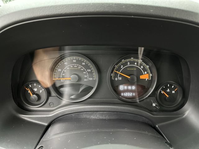 Used 2016 Jeep Patriot High Altitude FWD image 15