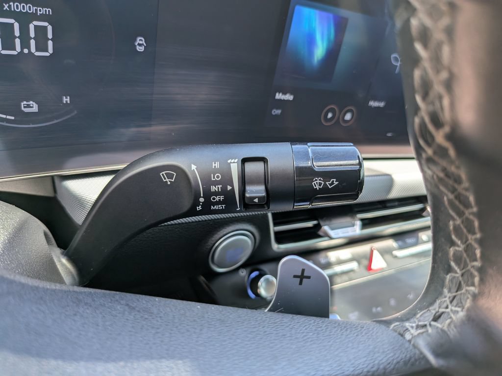Used 2024 Hyundai Sonata SEL FWD image 33