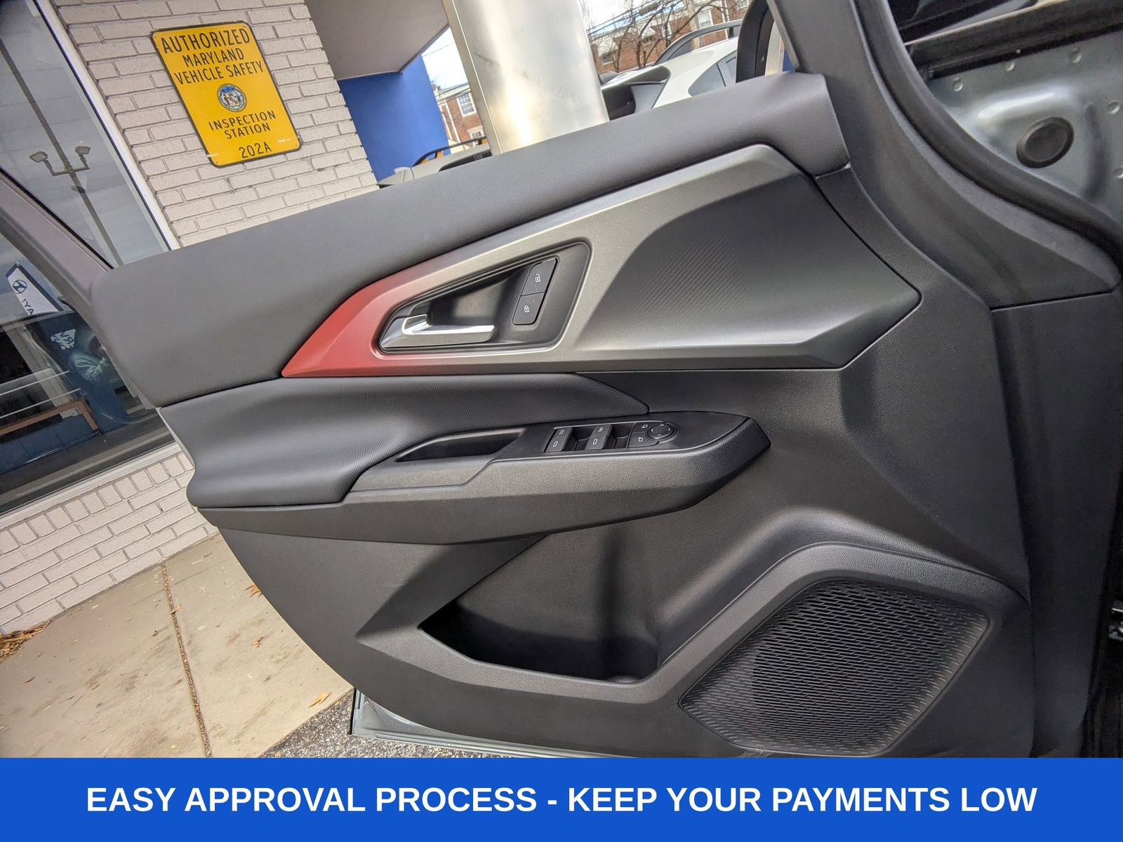 Used 2024 Chevrolet Equinox EV RS image 30