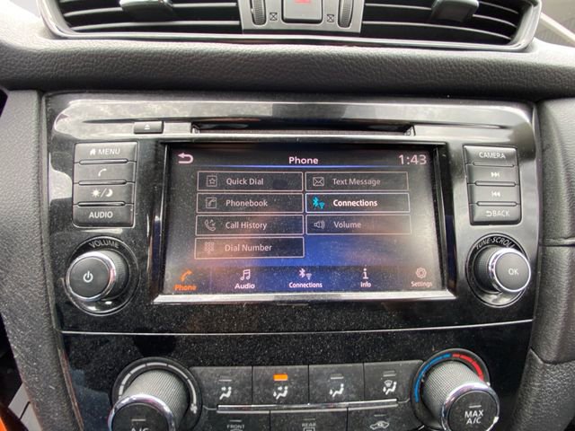 Used 2019 Nissan Rogue S image 24