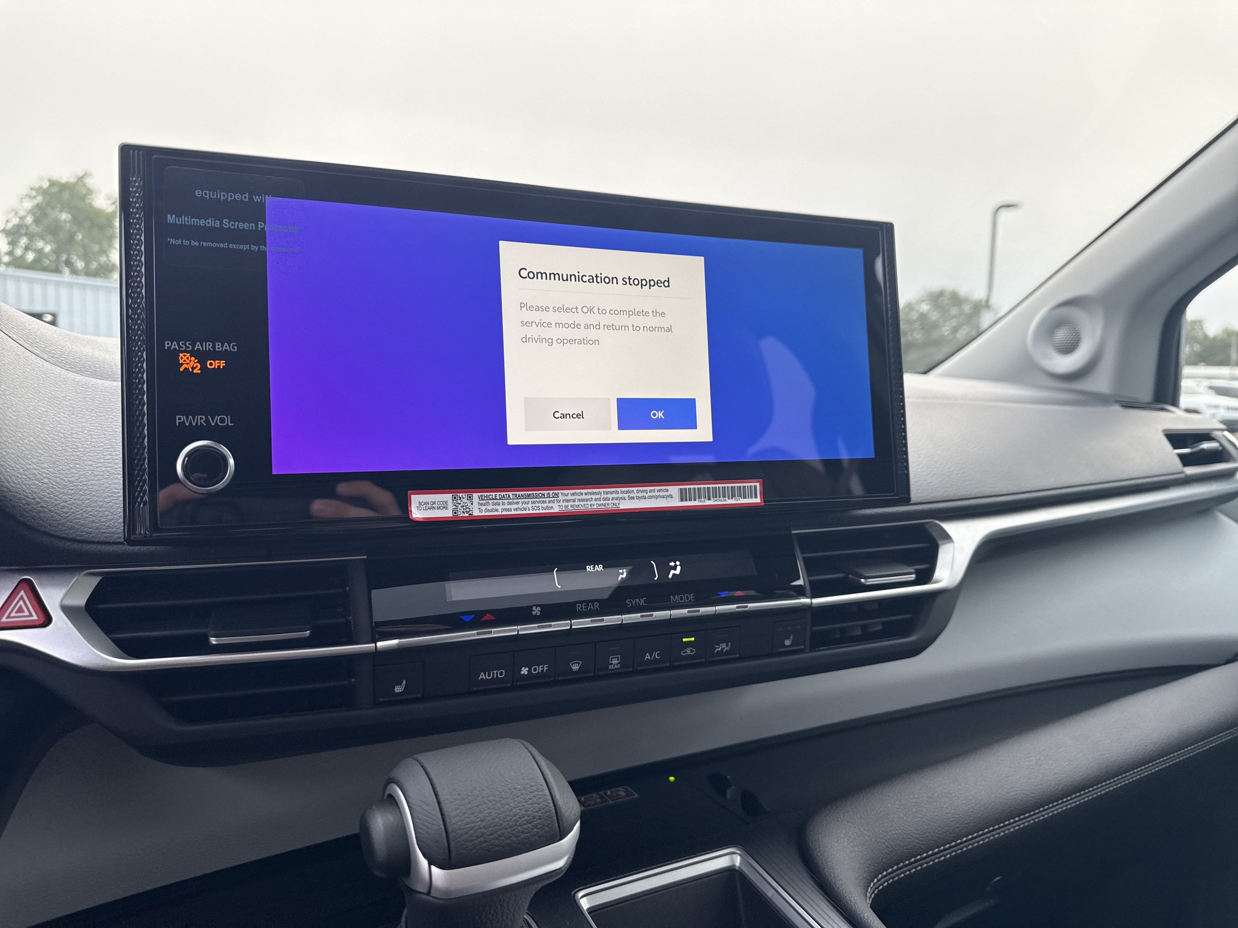 New 2025 Toyota Sienna XLE w/ XLE Plus Package FWD image 20