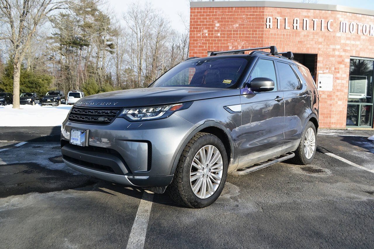 Used 2017 Land Rover Discovery HSE AWD/4WD image 2