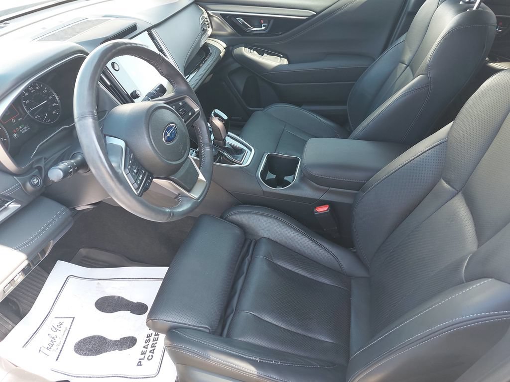 Used 2024 Subaru Outback Touring AWD/4WD image 13