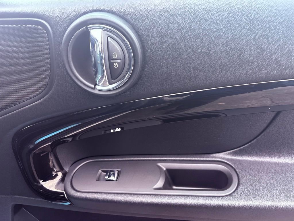 Used 2024 MINI Cooper Countryman S w/ Premium Package image 30