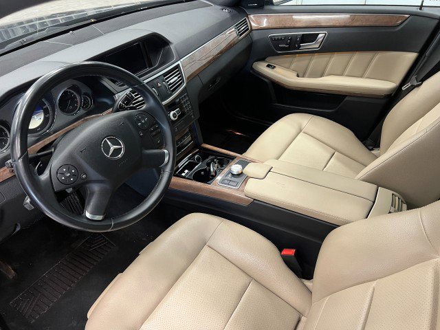 Used 2012 Mercedes-Benz E 350 4MATIC Sedan image 11