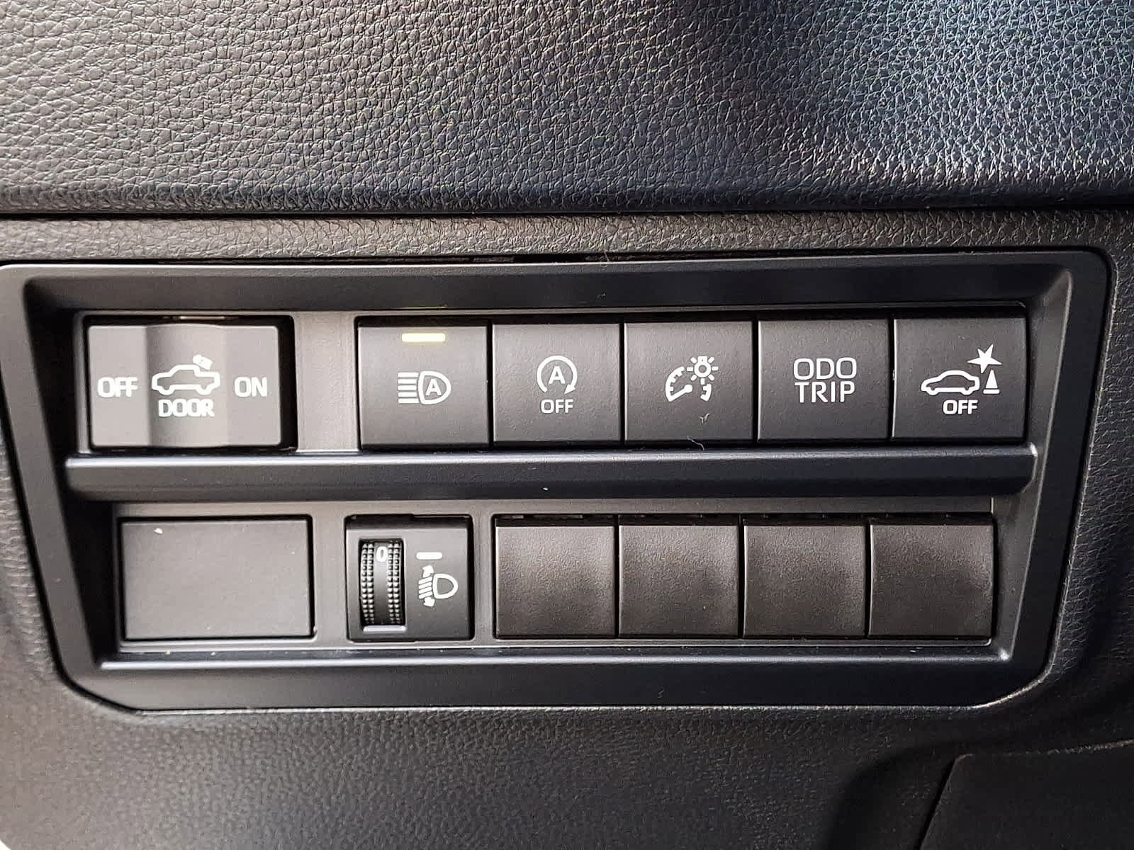 Used 2024 Toyota Tundra SR5 w/ SR5 Convenience Package image 25