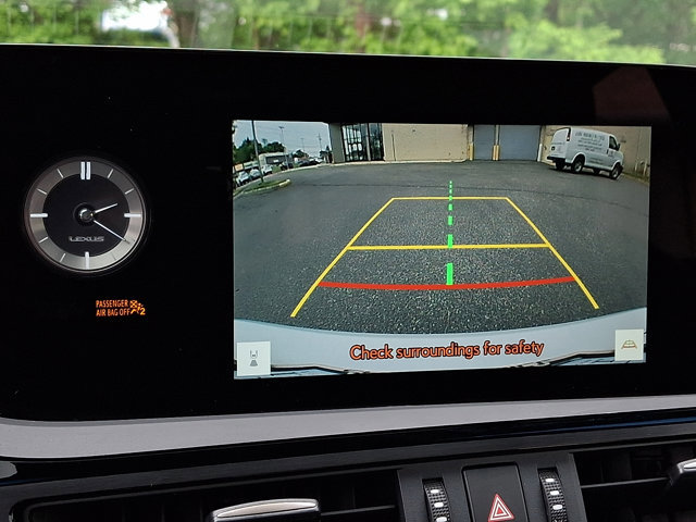 Used 2025 Lexus ES 350 w/ Premium Package FWD image 19