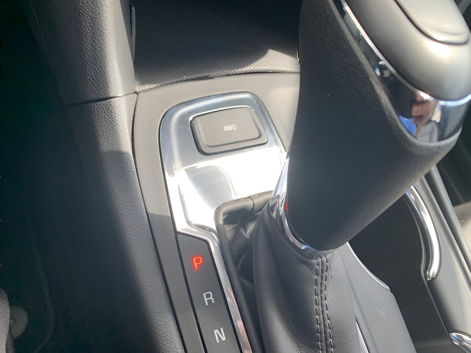 Certified 2021 Chevrolet Equinox LT AWD/4WD image 11