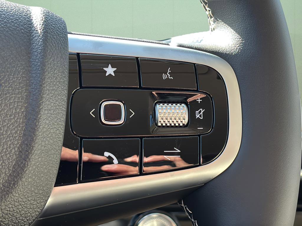 Used 2026 Genesis GV70 2.5T image 27