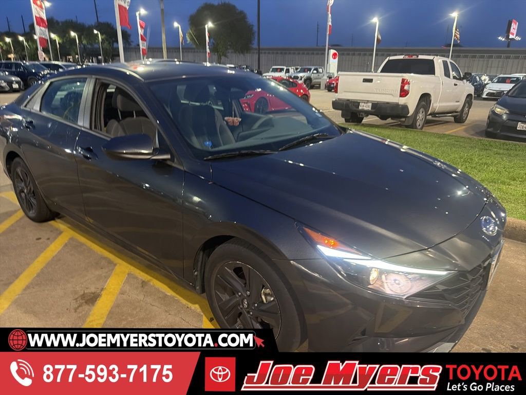 Used 2023 Hyundai Elantra SEL
