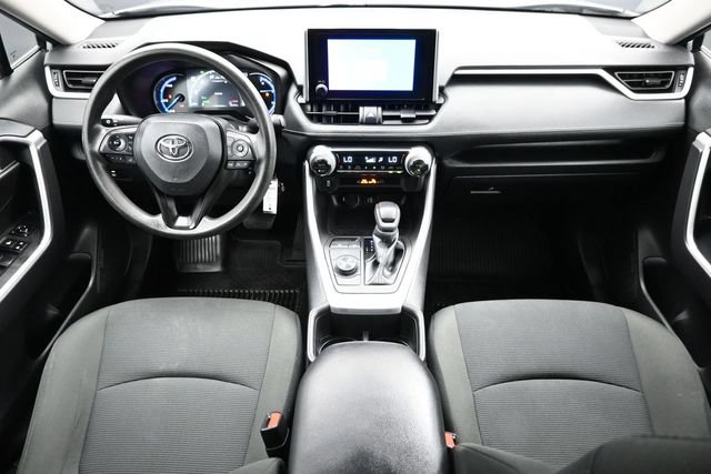 Used 2023 Toyota RAV4 LE AWD/4WD image 10