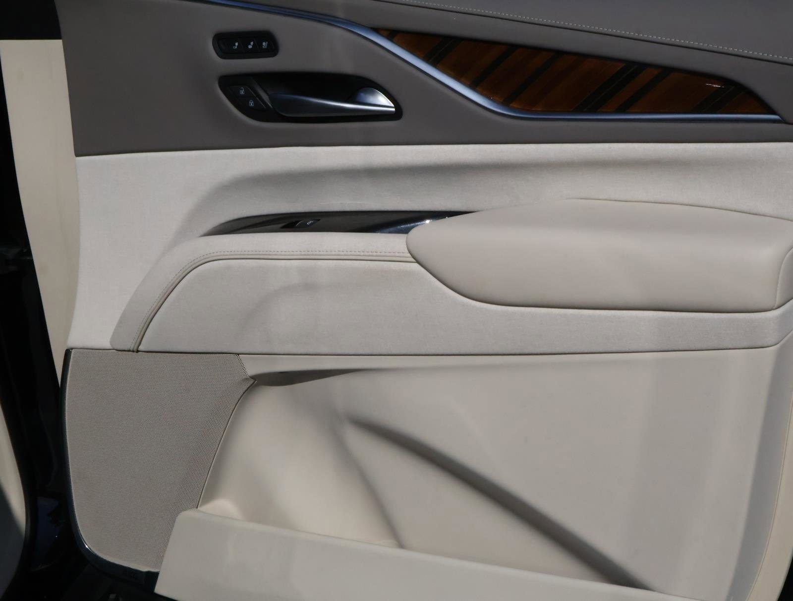 Used 2023 Cadillac Escalade Sport Platinum image 20