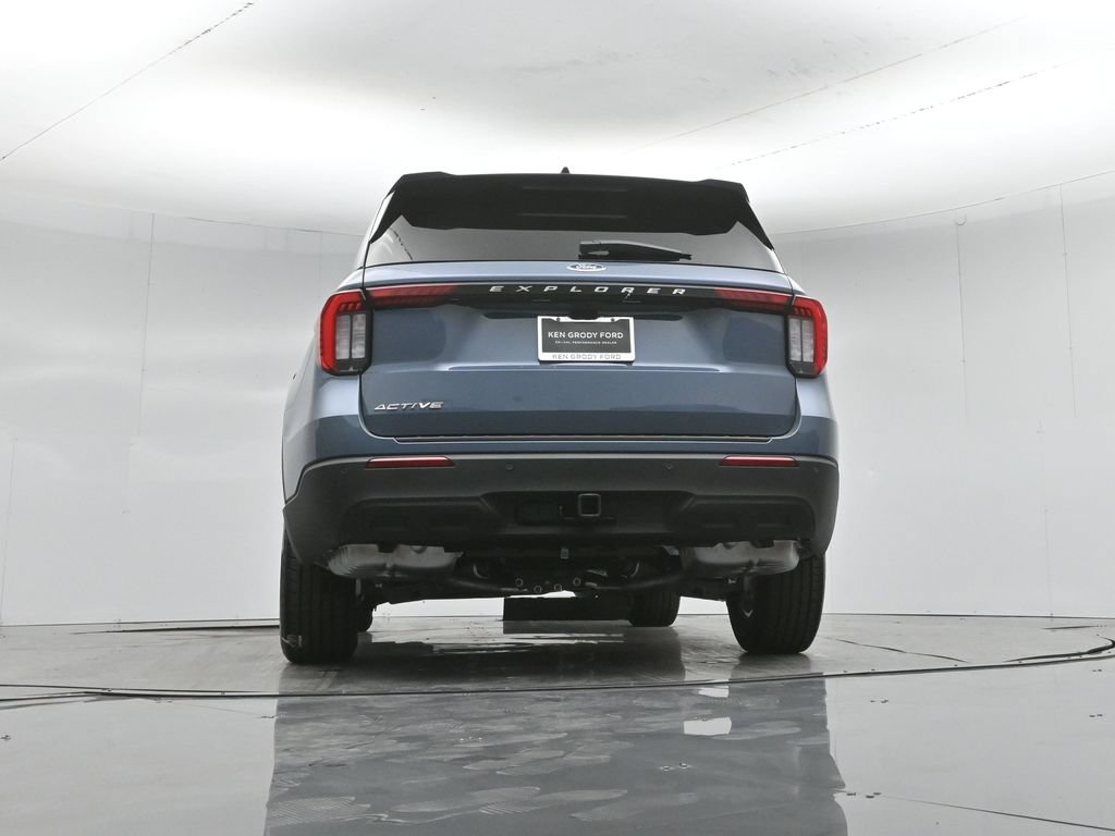 New 2026 Ford Explorer Active RWD image 49