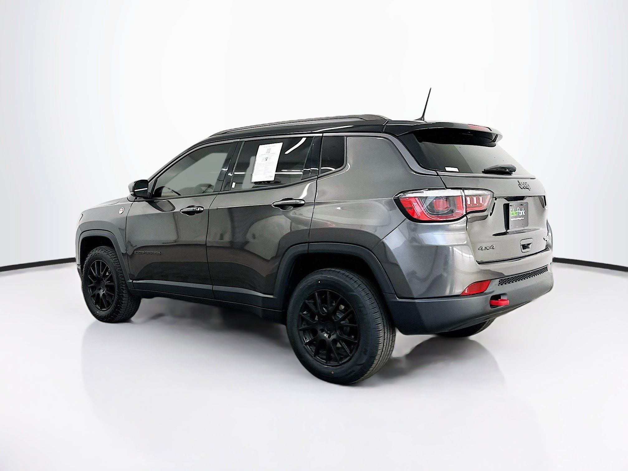 Used 2019 Jeep Compass Trailhawk w/ Leather Interior Group image 5
