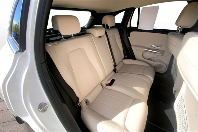 Used 2021 Mercedes-Benz GLA 250 4MATIC image 19