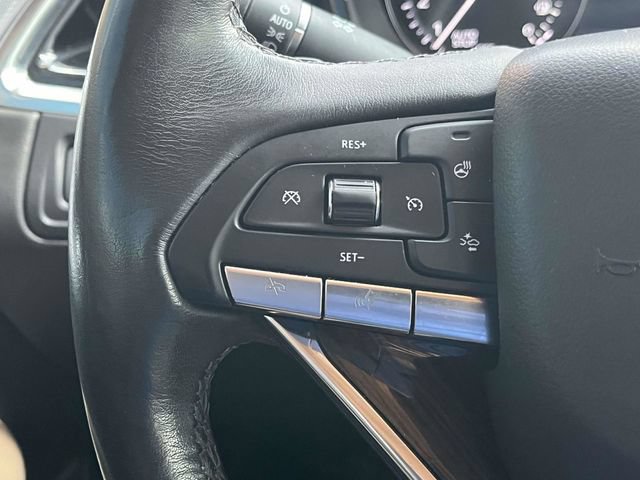 Used 2020 Cadillac XT6 FWD image 30
