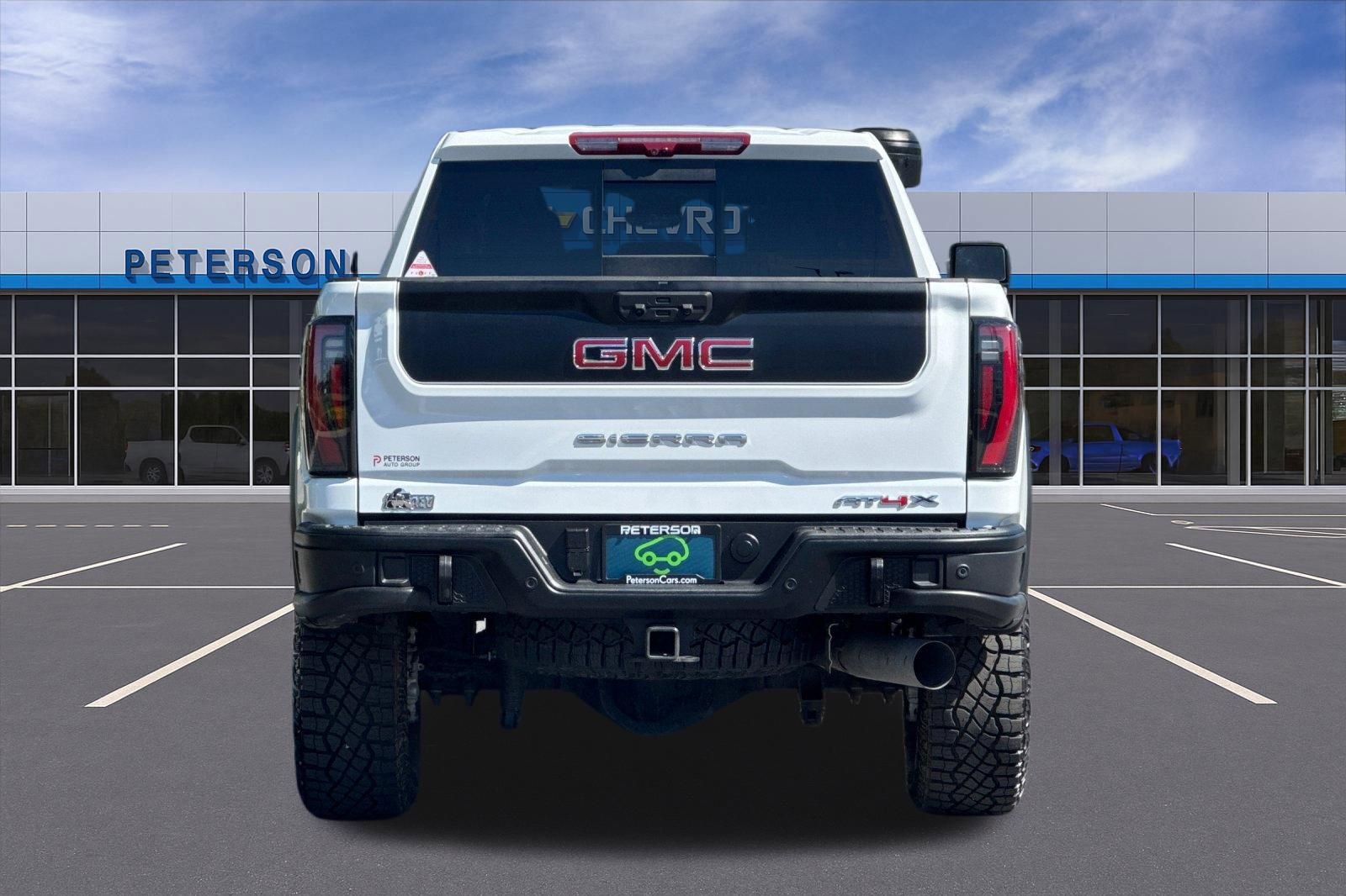 Certified 2025 GMC Sierra 2500 AT4X w/ AT4X AEV Edition AWD/4WD image 5
