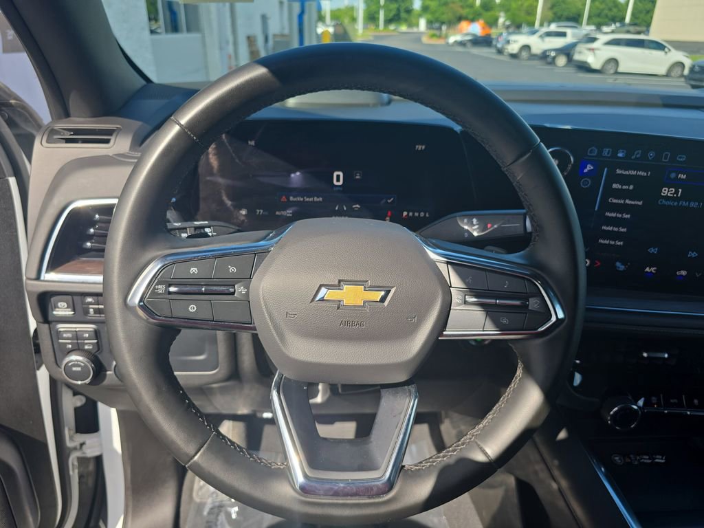 Used 2025 Chevrolet Tahoe LT AWD/4WD image 18