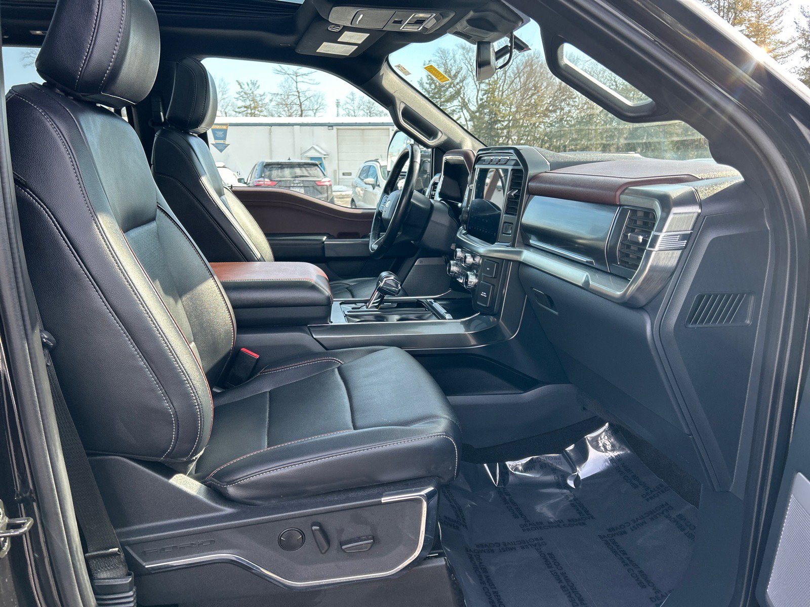 Certified 2022 Ford F150 Lariat w/ Max Trailer Tow Package image 18