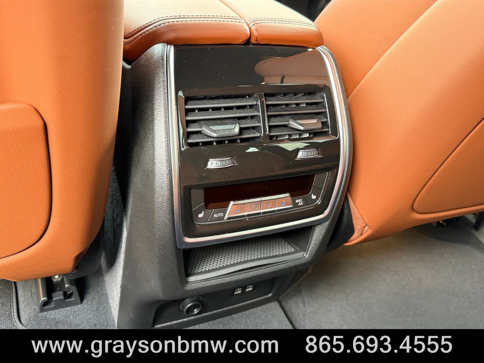 Used 2026 BMW X7 M60i AWD/4WD image 20