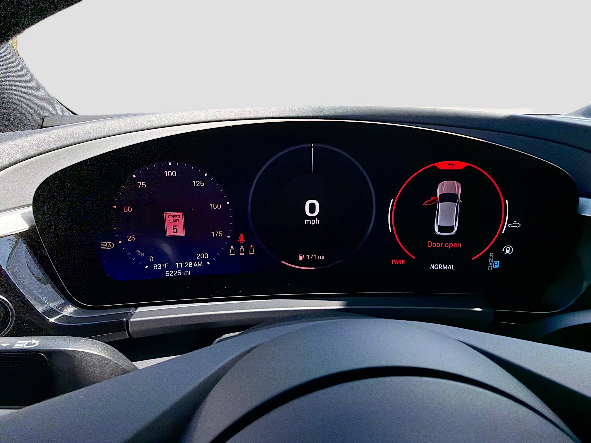 Used 2024 Porsche Macan 4 Electric image 41