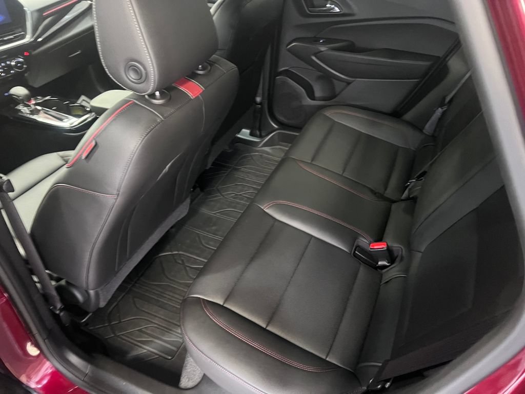 Used 2024 Chevrolet Trax RS w/ Driver Confidence Package FWD image 35