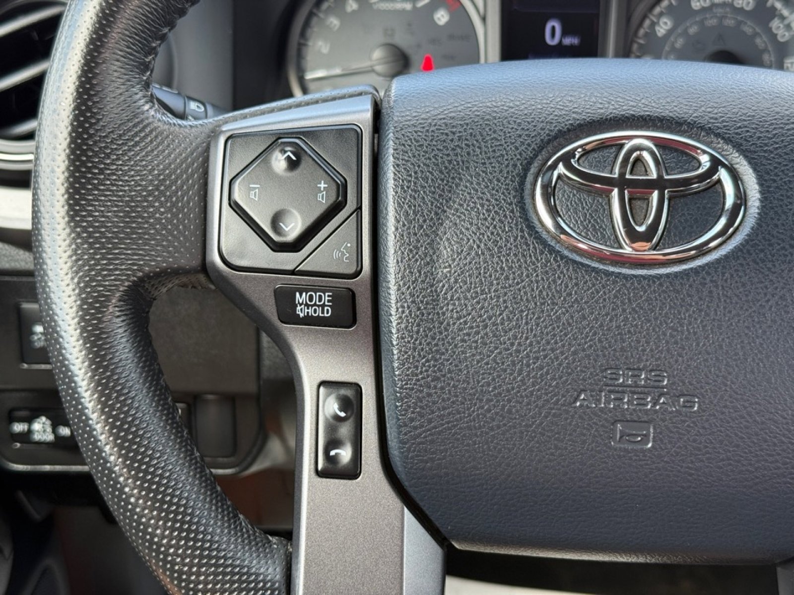 Used 2020 Toyota Tacoma 4x4 Double Cab image 22